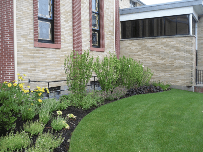 mulching service greater Boston